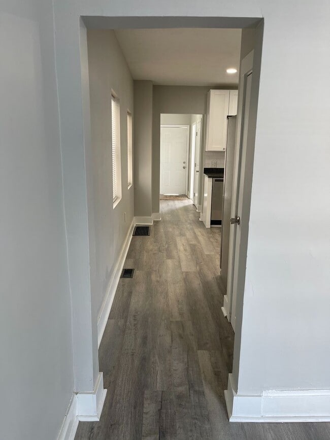 Photo - 117-119 Innis Unidad 119