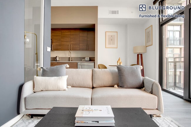 Photo - 600 H St NW Unidad FL5-ID511