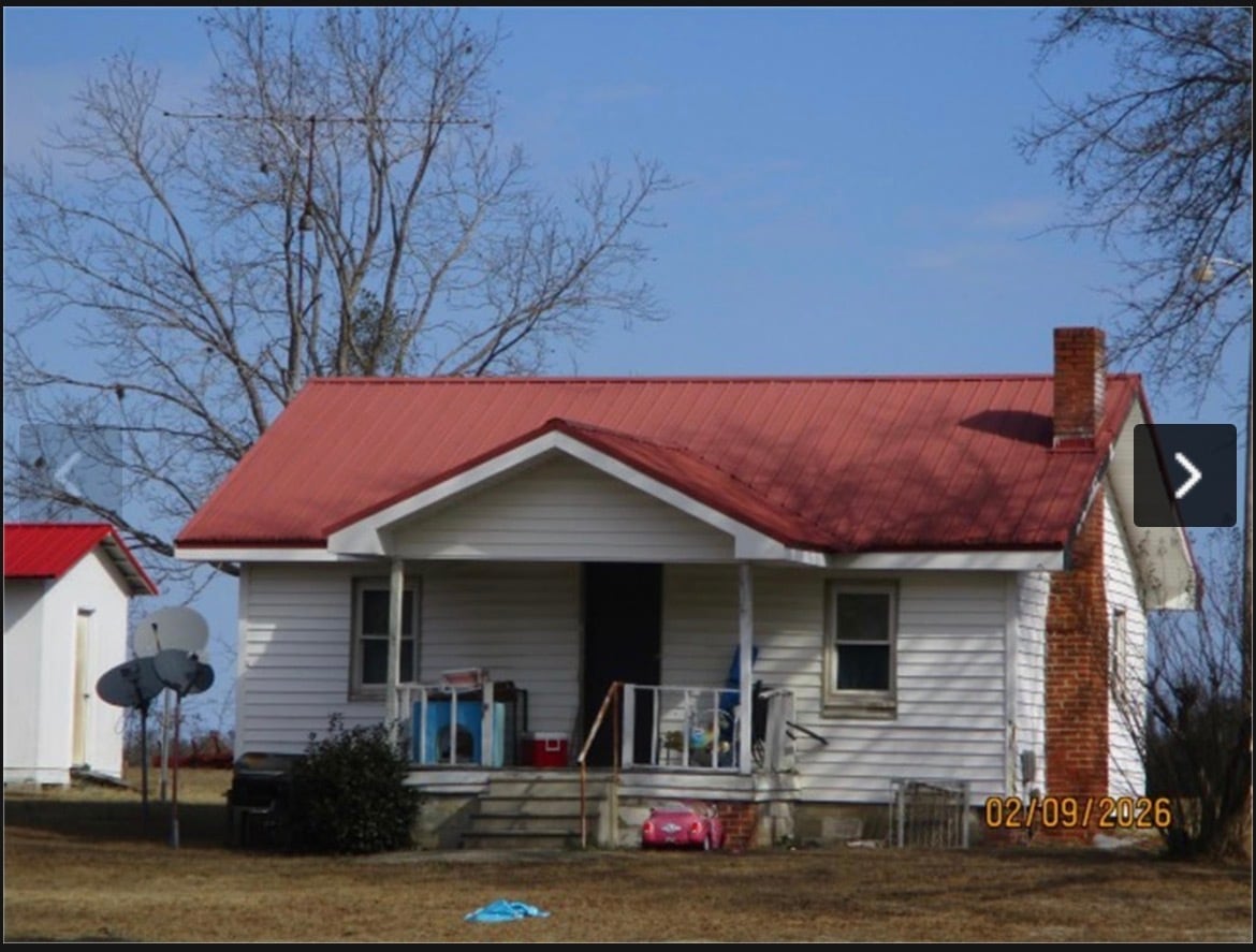 Photo - 790 Charlie Jones Rd