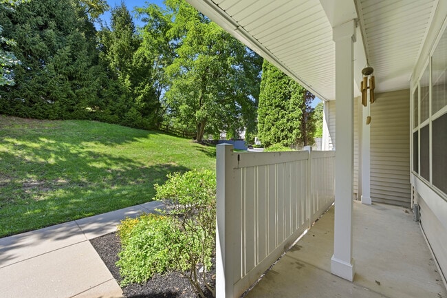 278 Flagstone Rd