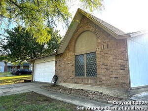 Photo - 10011 Trout Ridge Dr House