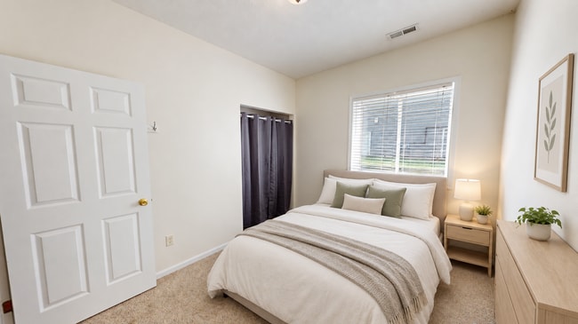 3825 Marigold Dr
