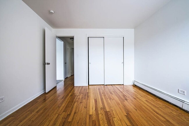 14119 S Tracy
