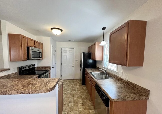 Photo - 1003 Wt Whitehead Dr