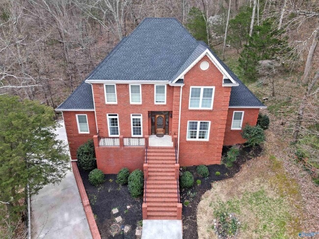 Photo - 1319 Chesterfield Rd SE