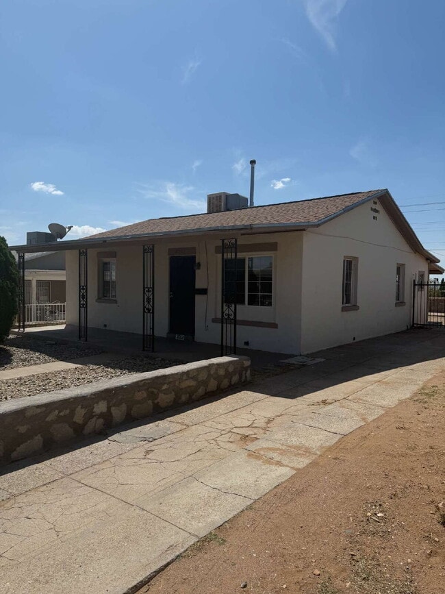 Building Photo - 3312 Harrison Ave