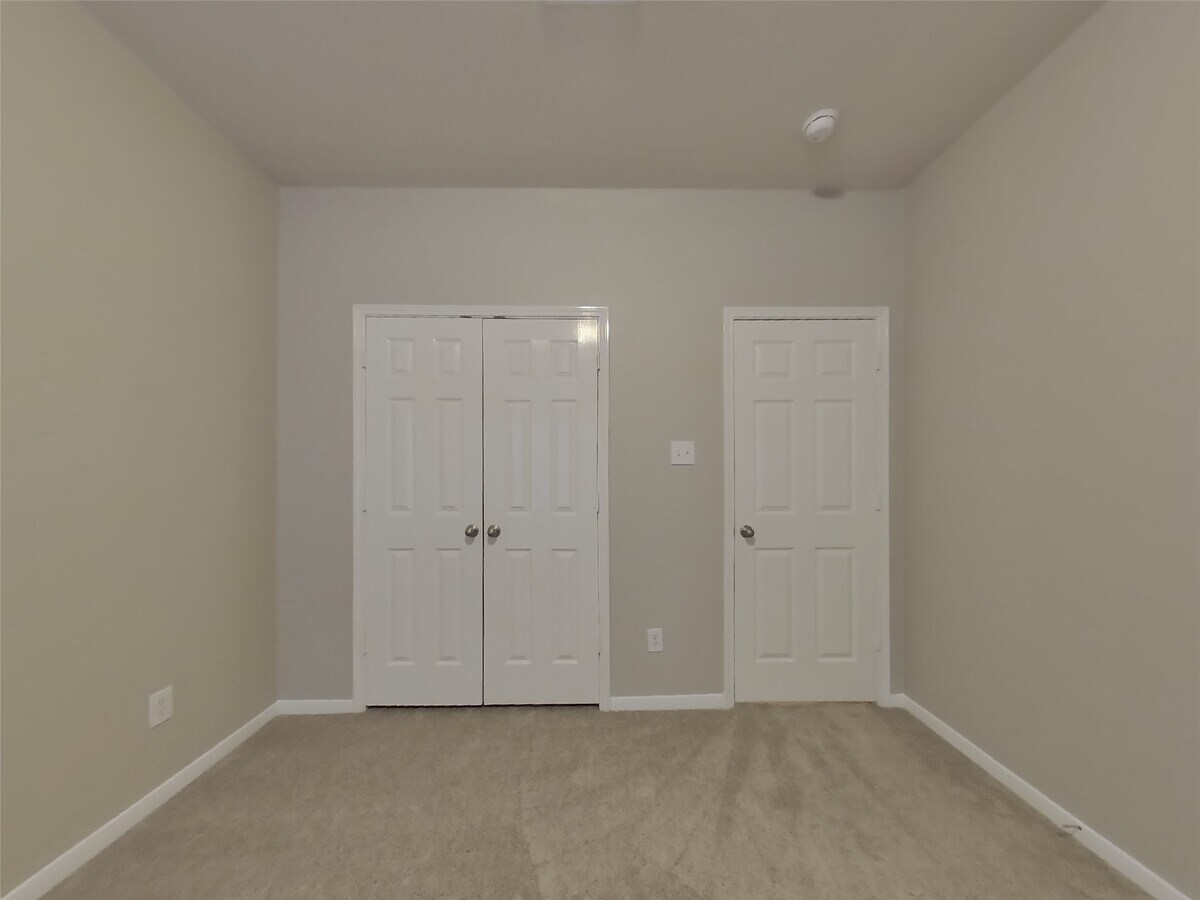 Photo - 6619 Lindale Manor Ct