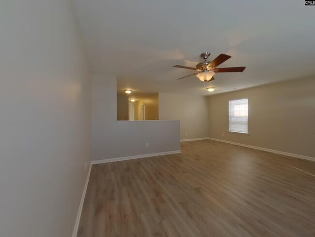 226 Blazer Dr