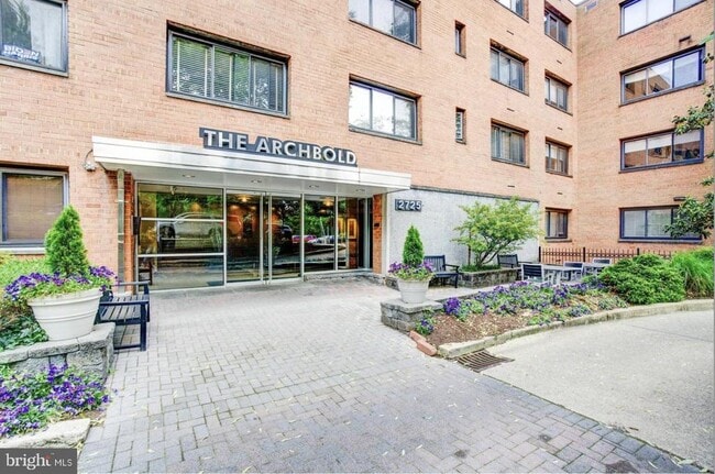 Building Photo - 2725 39th St NW Unit 406 Rental
