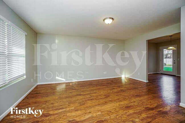 Photo - 6328 Marengo St