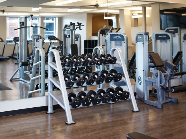 Gimnasio renovado