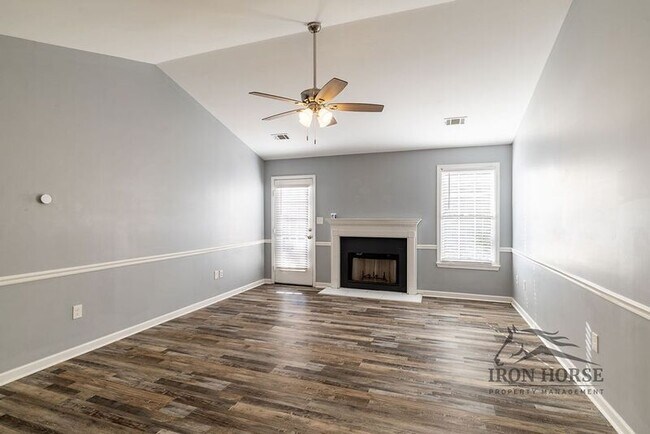 Photo - 345 Spring Lake Ct