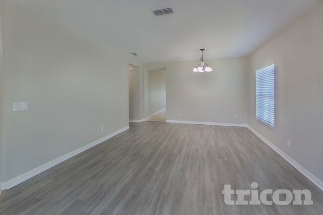 Photo - 3720 Briarwood Estates Cir