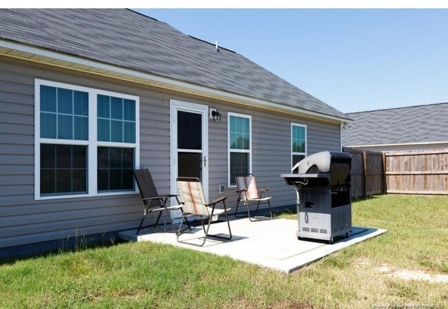 Photo - 476 Blackhawk Lane