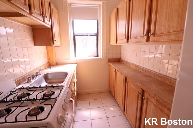 Photo - 1153 Commonwealth Ave