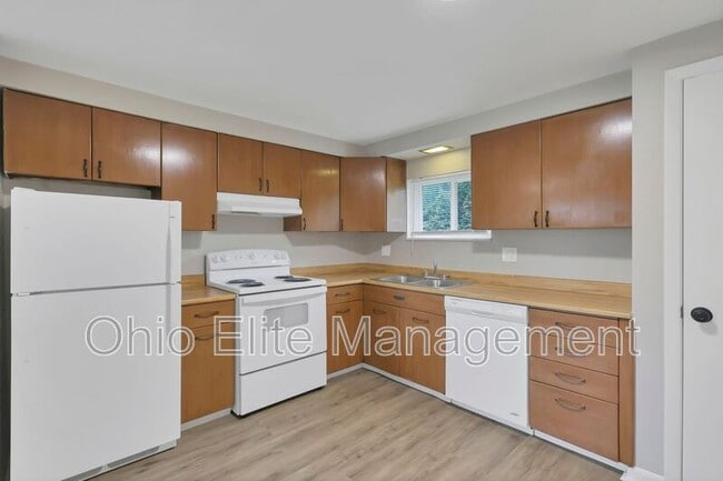 Building Photo - 1029 Binns Blvd