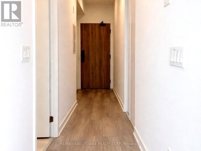 Photo - 1 Fairview Rd E Unit 1709