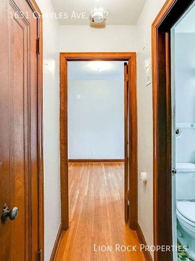 Photo - 1631 Charles Ave Unit B2