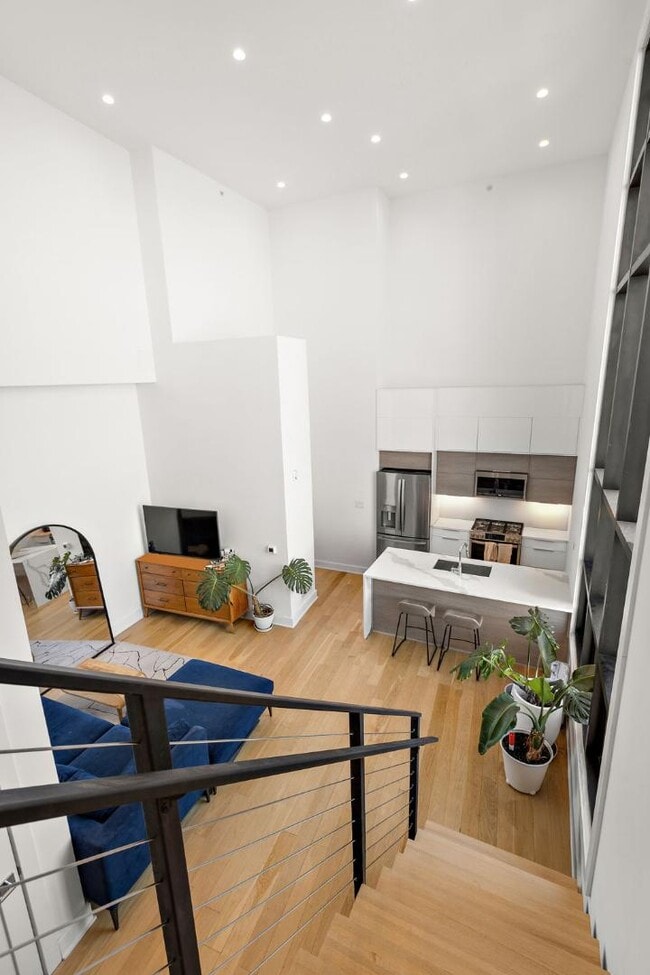 Photo - 6025 JFK Blvd E