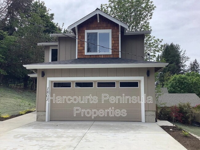 Building Photo - 1803 Windermere Dr NE Rental
