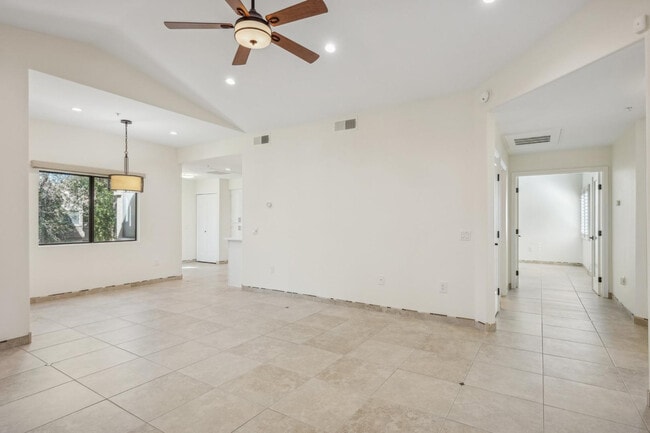 Photo - 15050 N Thompson Peak Pkwy Unit 2053