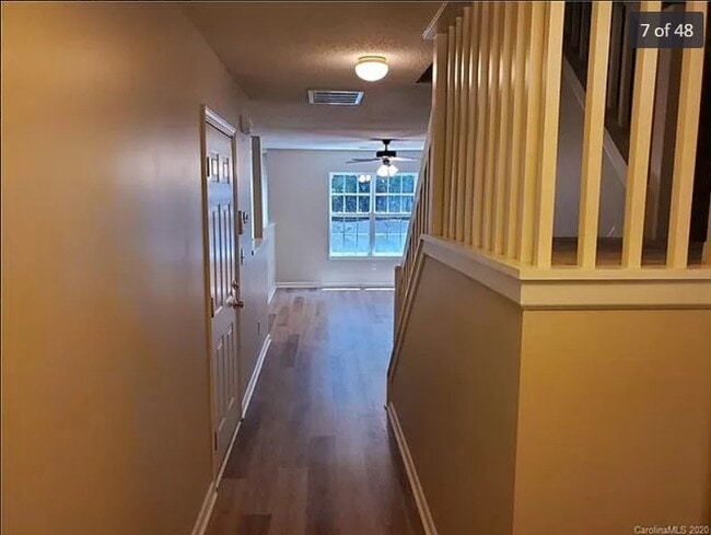 Photo - 9906 Birch Knoll Ct