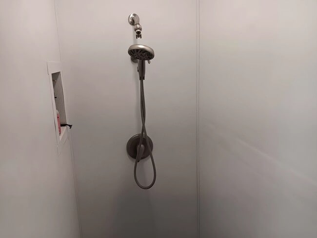 Building Photo - 206 2nd St NW