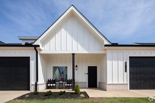 Villas at Capital Twenty
