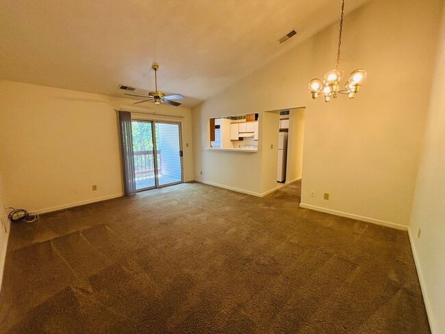 400J Berryfield Lane