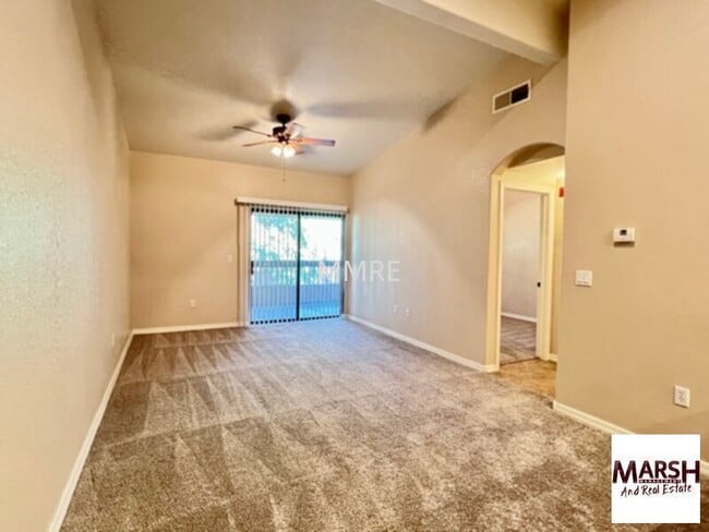 Photo - Very nice 2 bedroom condo in Chandler with...