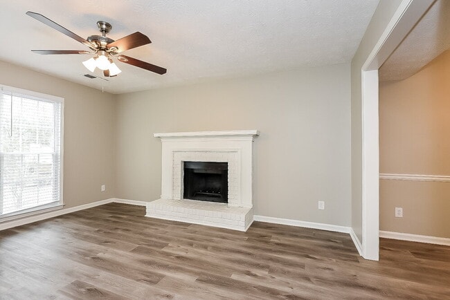 Photo - 1220 Izod Ct