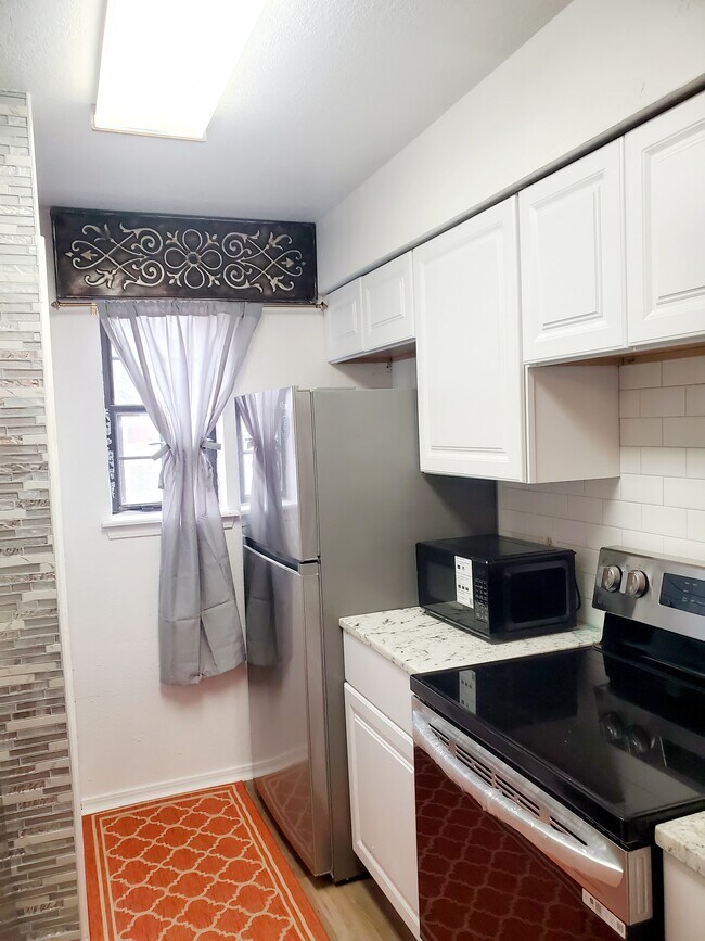 Photo - 14401 N Pennsylvania Ave Unit #4E