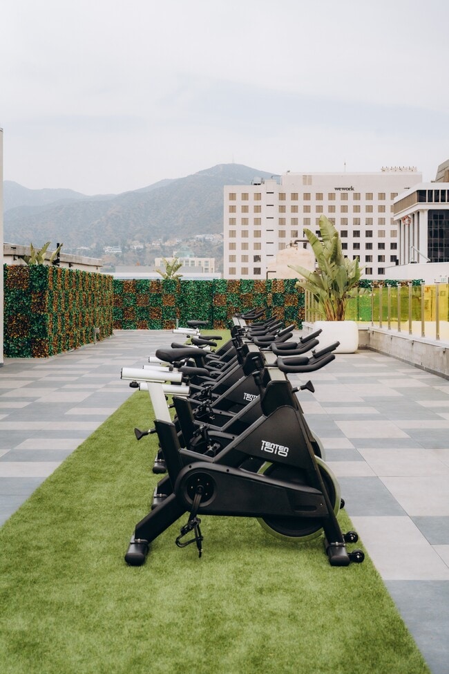 TENTEN Campus Glendale