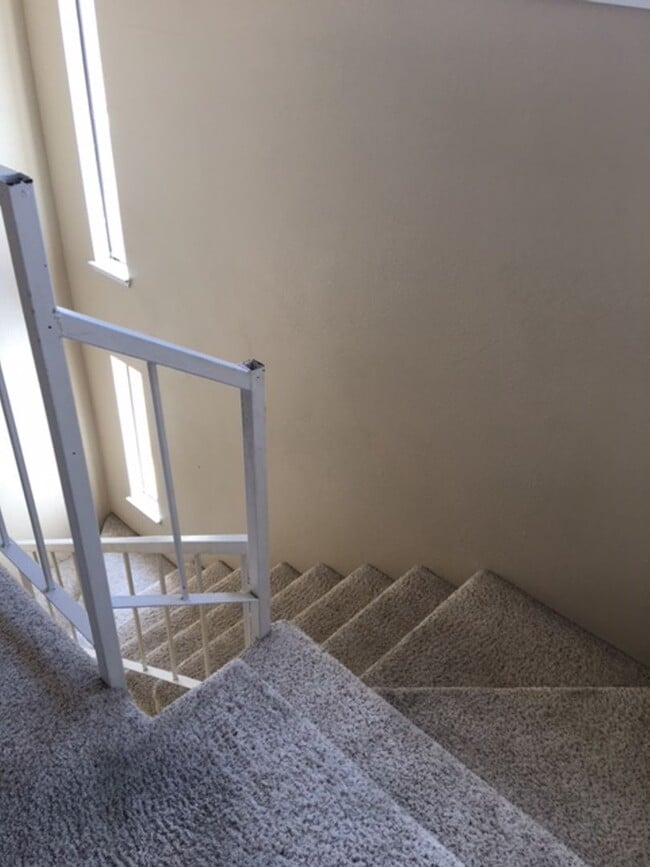 Photo - 3 Bedroom Townhouse in Yuba City- AVAILABLE NOW!!