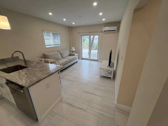 Photo - 191 Anchorage St Unit A