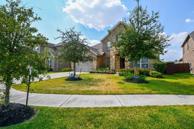 Building Photo - 25106 Sundance Park Ln