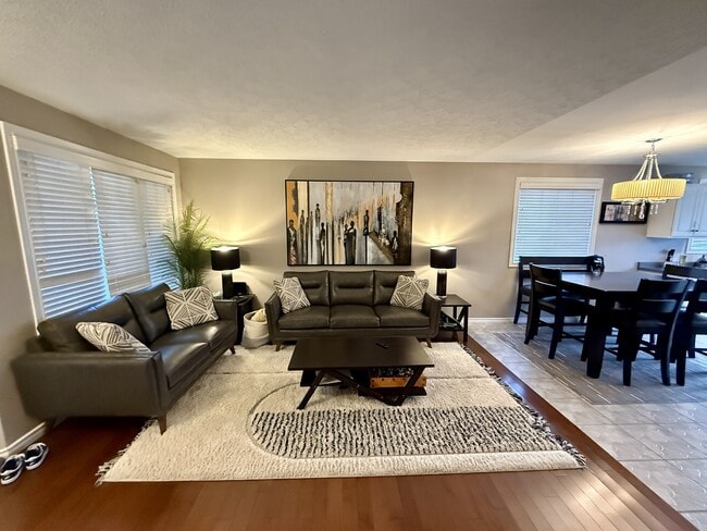 Building Photo - 3572 Caribou Crescent