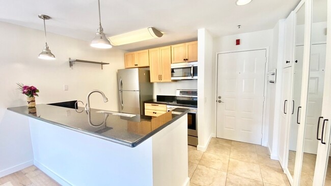 Photo - 6400 Christie Ave