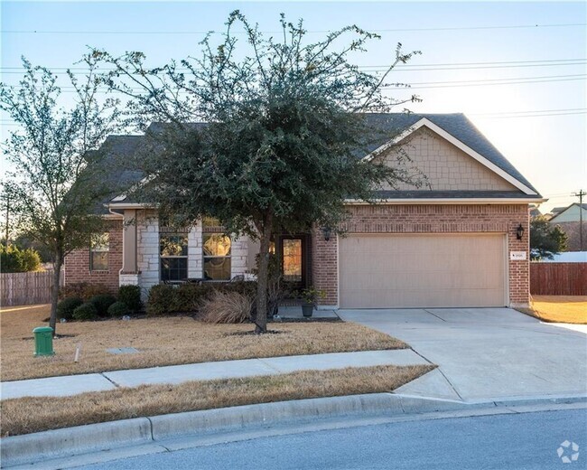 Building Photo - 1816 Harvest Bend Ln Rental