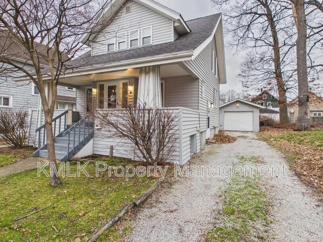 Photo - 1159 Carey Ave