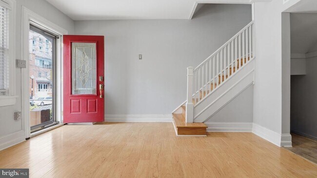 Photo - 1153 3rd St NE