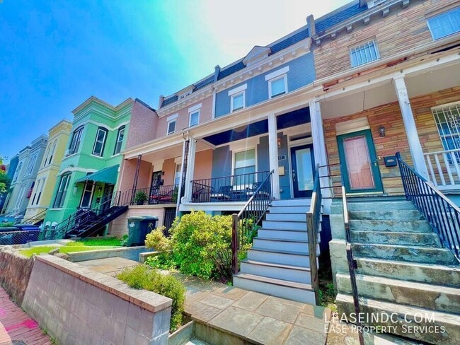 Building Photo - 32 N Street NW-