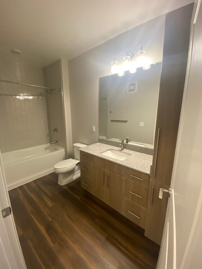 Alvista West Vue Apartments For Rent in Orlando, FL