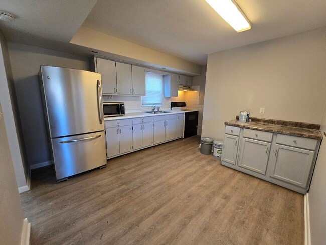 Photo - 1005 Samantha St Unidad Lower