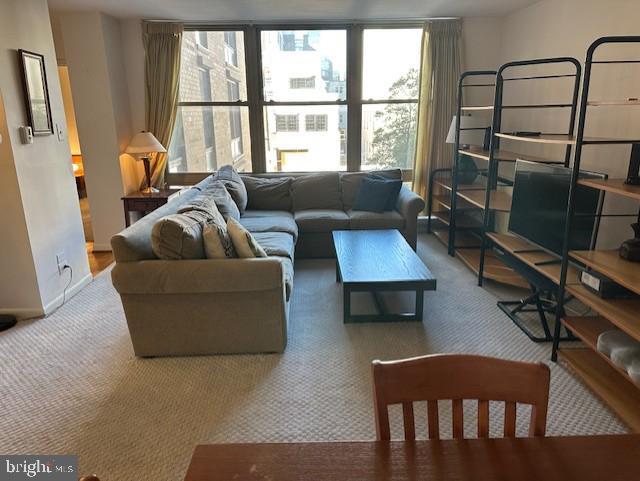 Photo - 1260 21st St NW Unidad 309