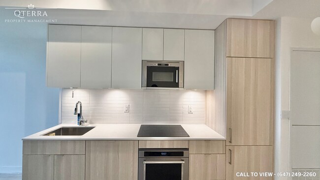 Photo - 220 Missinnihe Way Unit 715-220 Missinnihe Way, M