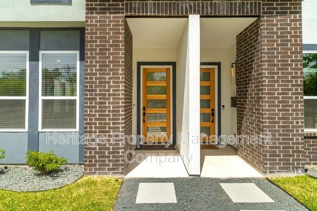 Photo - 719 Eleanor Ave