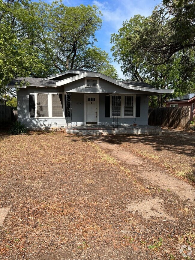 Building Photo - South Side Rental