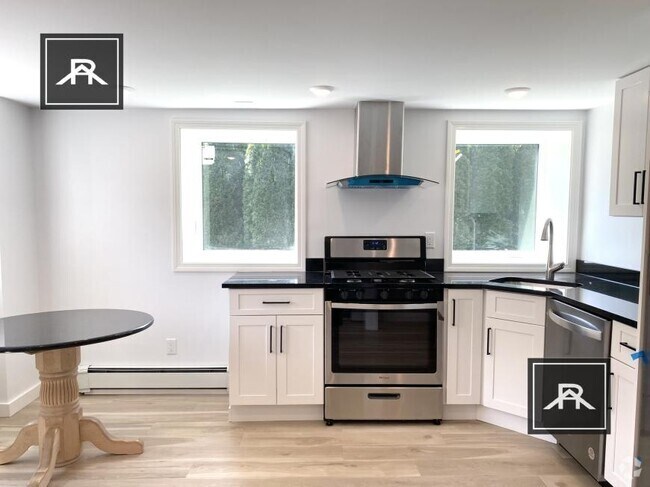 Building Photo - 1 bedroom in Boston MA 02130 Unit R1 Rental