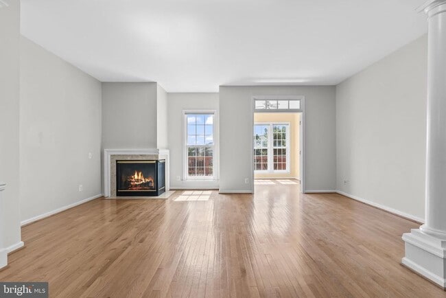 Building Photo - 6385 Levtov Landing Rental